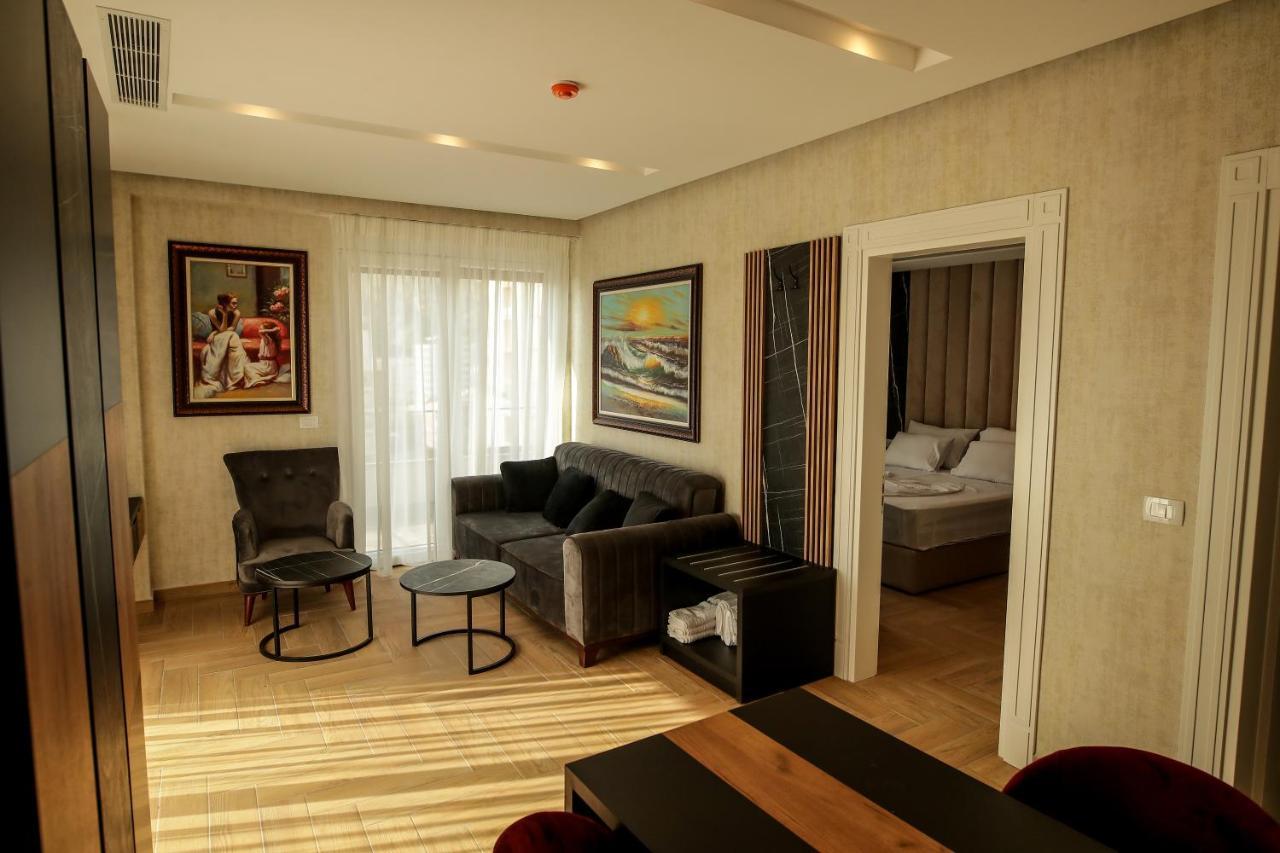 Shëngjin Rozafa Blu Hotel מראה חיצוני תמונה